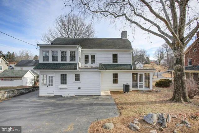 $334,900 | 126 Linden Avenue, Mercersburg, PA 17236