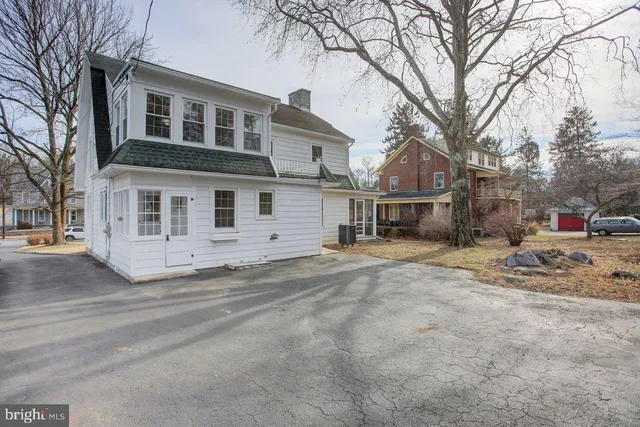 $334,900 | 126 Linden Avenue, Mercersburg, PA 17236