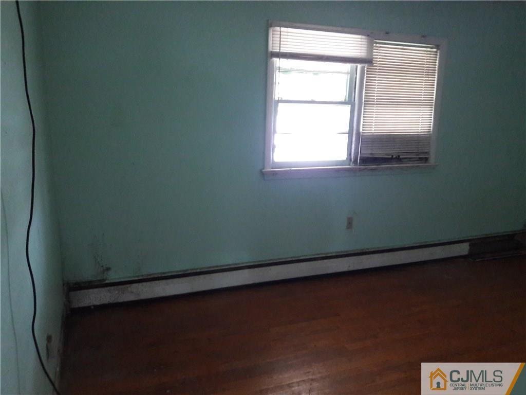 450 Remsen Avenue New Brunswick, NJ 08901 - Photo 7 of 25 Gallery Image 7