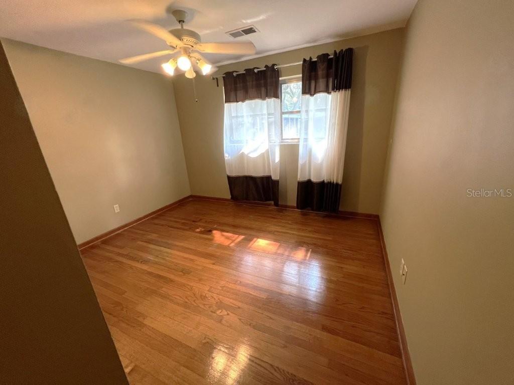 106 Southwest 38th Street Gainesville, FL 32607 - Photo 13 of 36