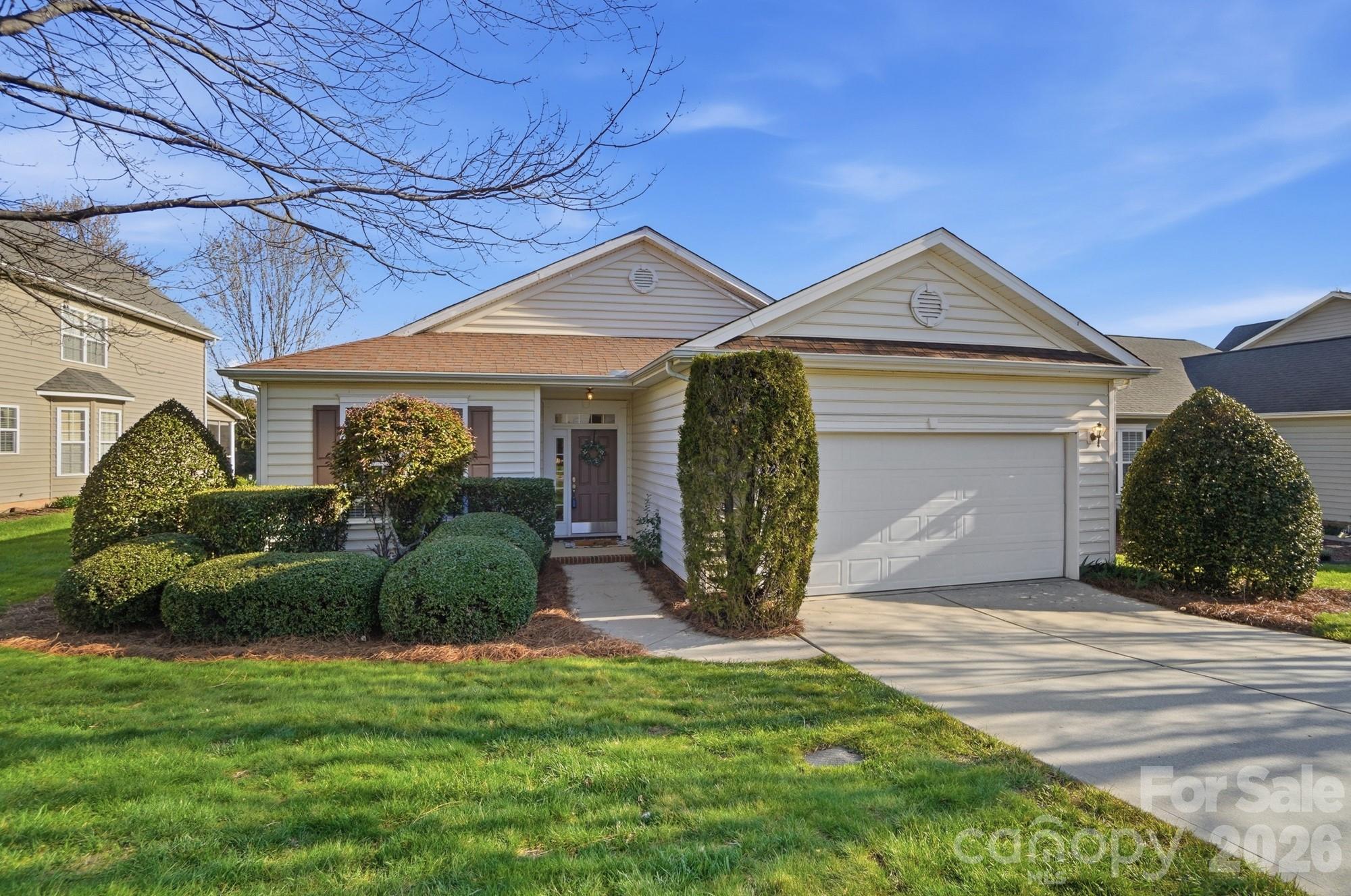 415 Garnet Court Fort Mill, SC 29708 - Photo 4 of 47