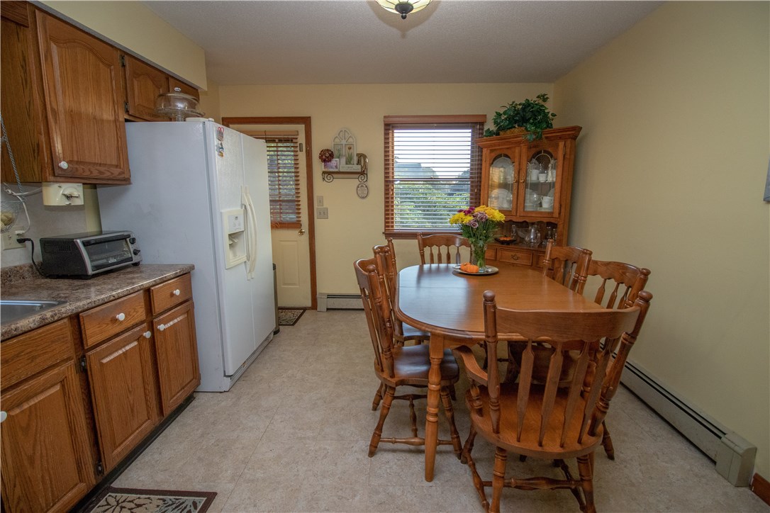 281 High Street Westerly, RI 02891 - Photo 6 of 28 Gallery Image 6