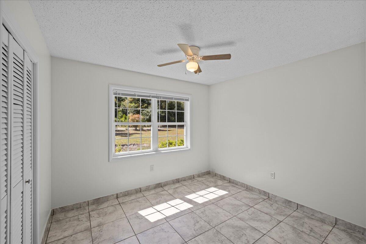 3065 Aplin Road Crestview, FL 32539 - Photo 14 of 35 12-IMG_0182