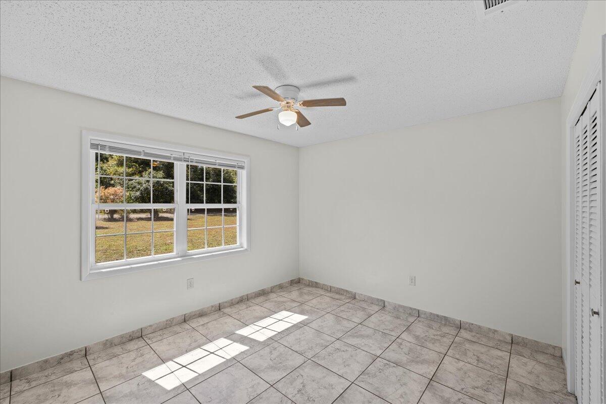 3065 Aplin Road Crestview, FL 32539 - Photo 16 of 35 14-IMG_0192