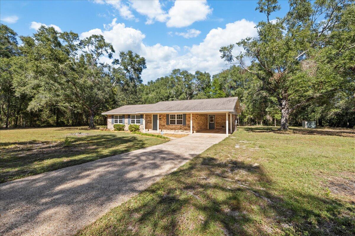 3065 Aplin Road Crestview, FL 32539 - Photo 4 of 35 02-IMG_0222