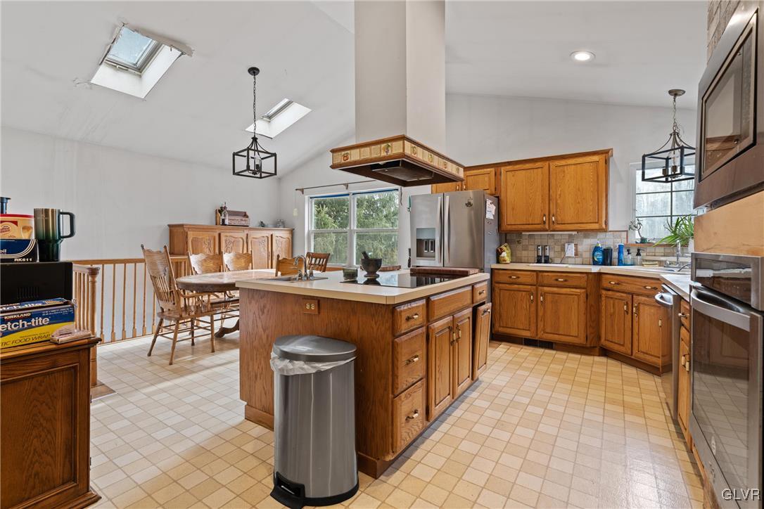 2895 Township Line Road Orefield, PA 18069 - Photo 18 of 50 Gallery Image 18