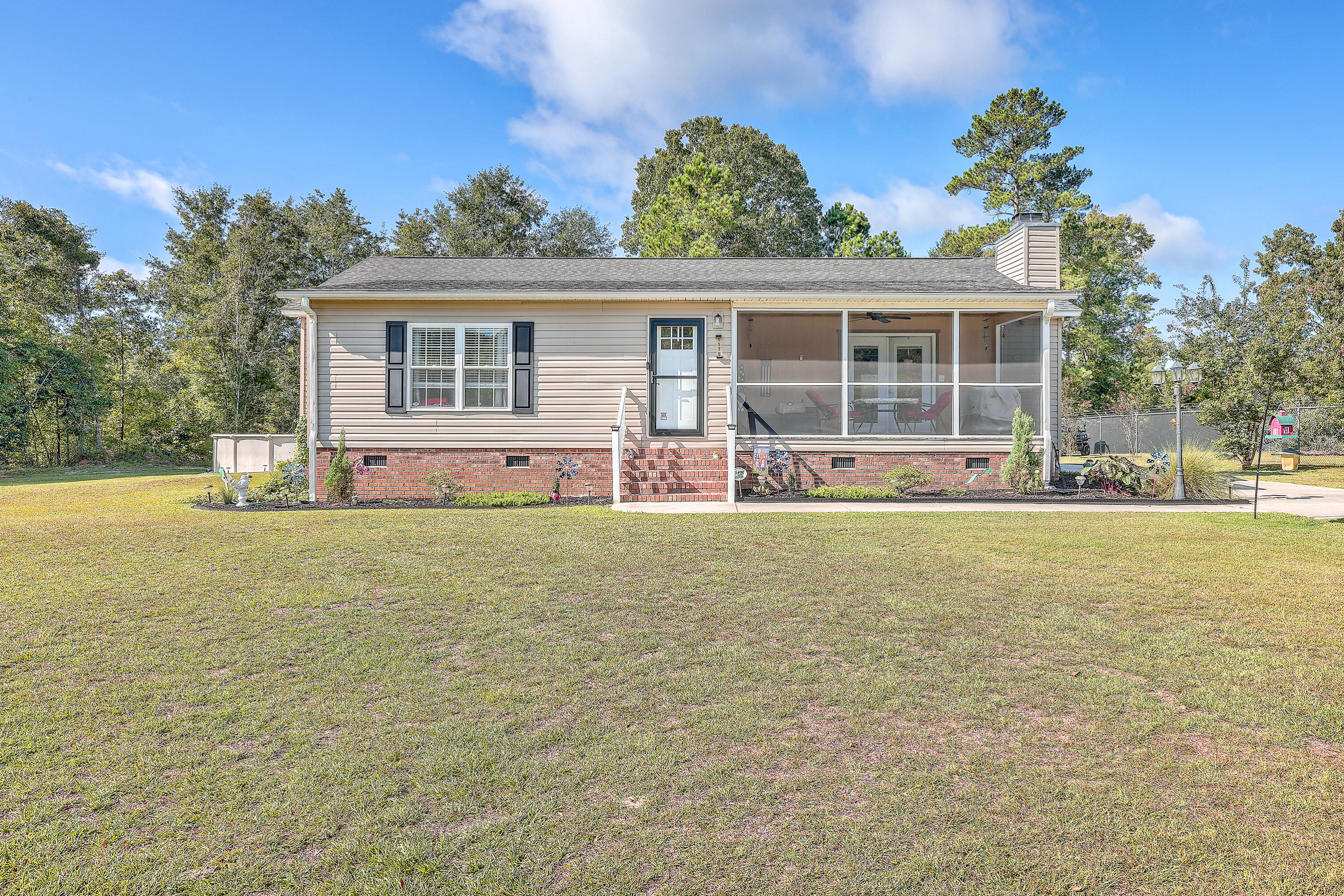 1176 Edmonds Way Summerton, SC 29148 - Photo 46 of 48 ZYN_6101_2_3_4_5_6_7