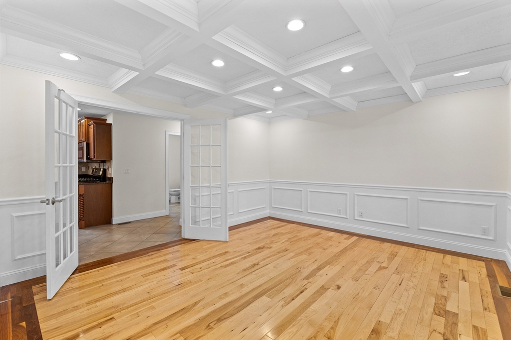 307 Bullard Street Holden, MA 01520 - Photo 16 of 41