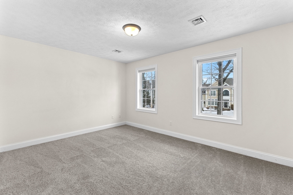 307 Bullard Street Holden, MA 01520 - Photo 19 of 41