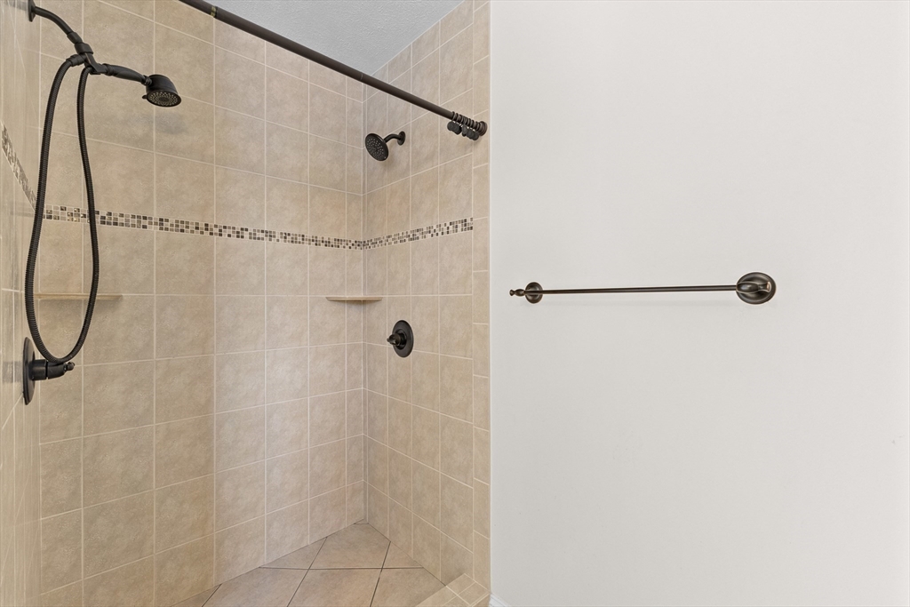 307 Bullard Street Holden, MA 01520 - Photo 26 of 41