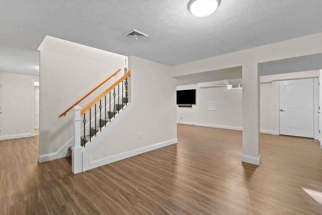 307 Bullard Street Holden, MA 01520 - Photo 36 of 41