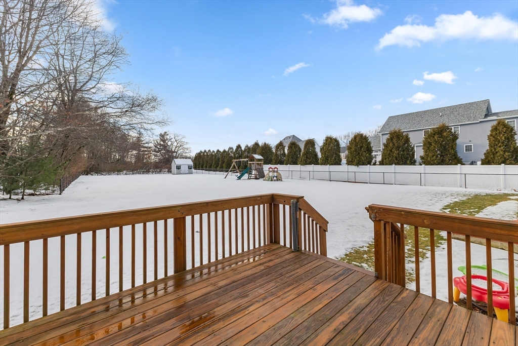 307 Bullard Street Holden, MA 01520 - Photo 38 of 41