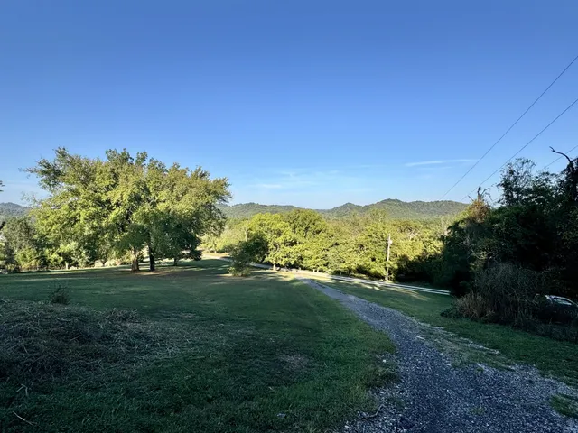 $374,900 | 14 Cordell Hull Lane, Elmwood, TN 38560