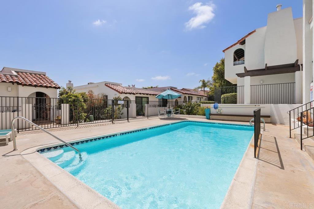 7306 Alicante Road, Unit 2 Carlsbad, CA 92009 - Photo 39 of 48