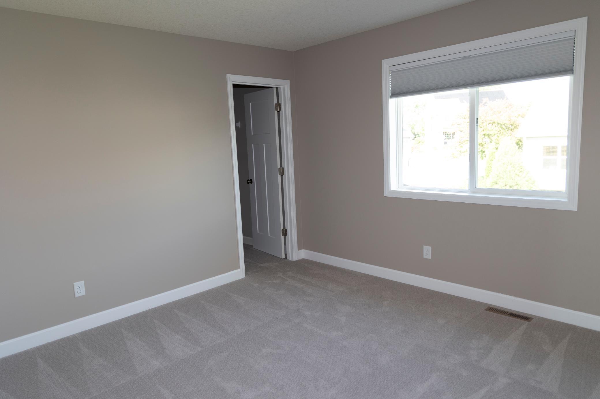 1364 Ridge Lane Shakopee, MN 55379 - Photo 37 of 50