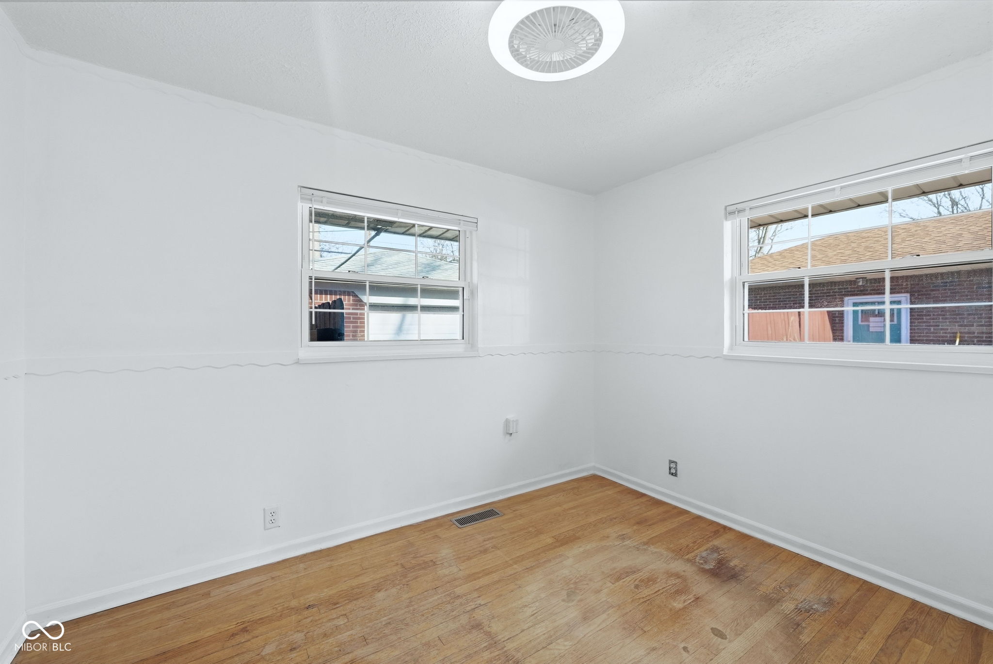 298 Clark Avenue Beech Grove, IN 46107 - Photo 27 of 44