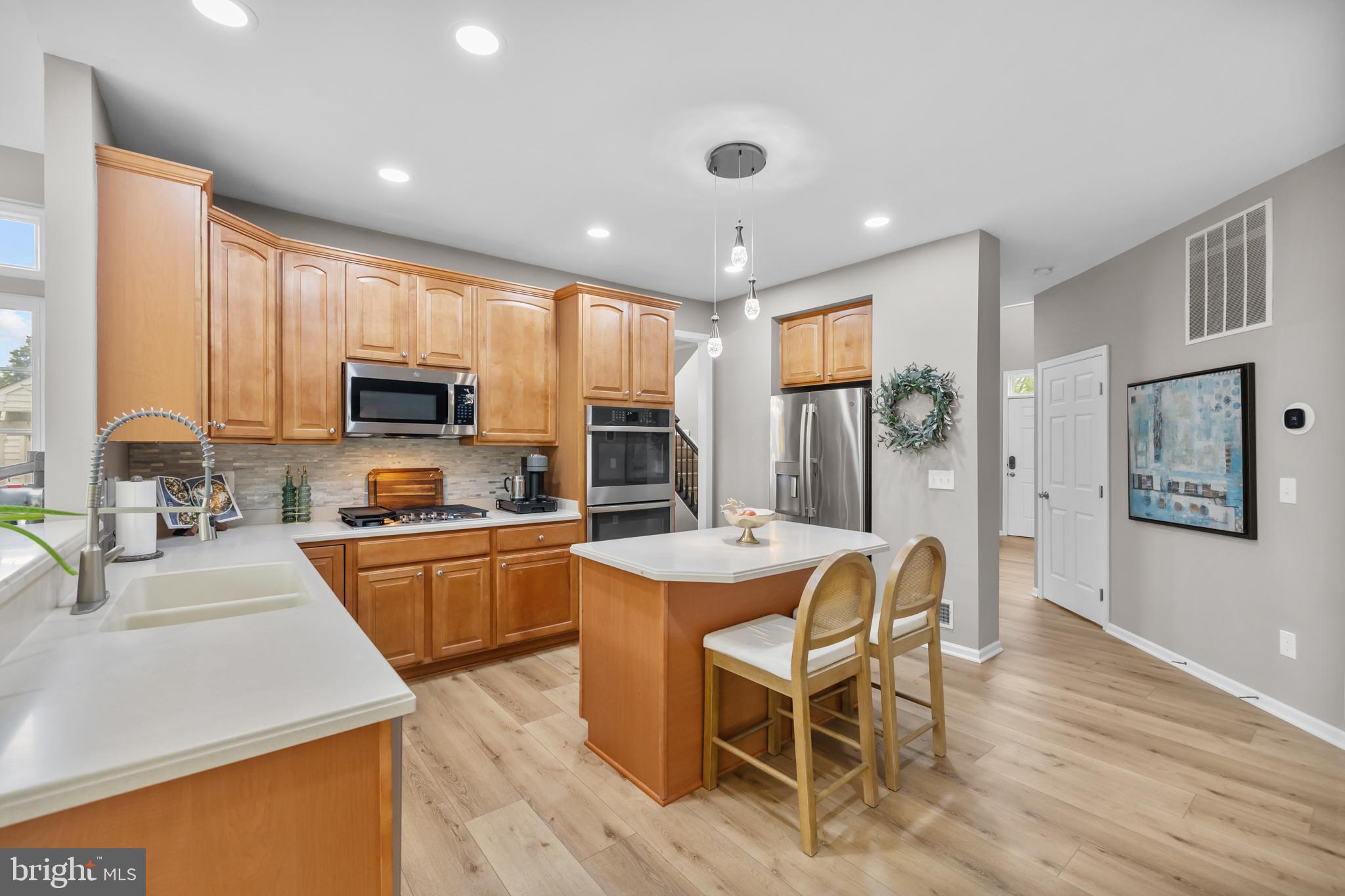 14189 Clatterbuck Loop Gainesville, VA 20155 - Photo 11 of 69