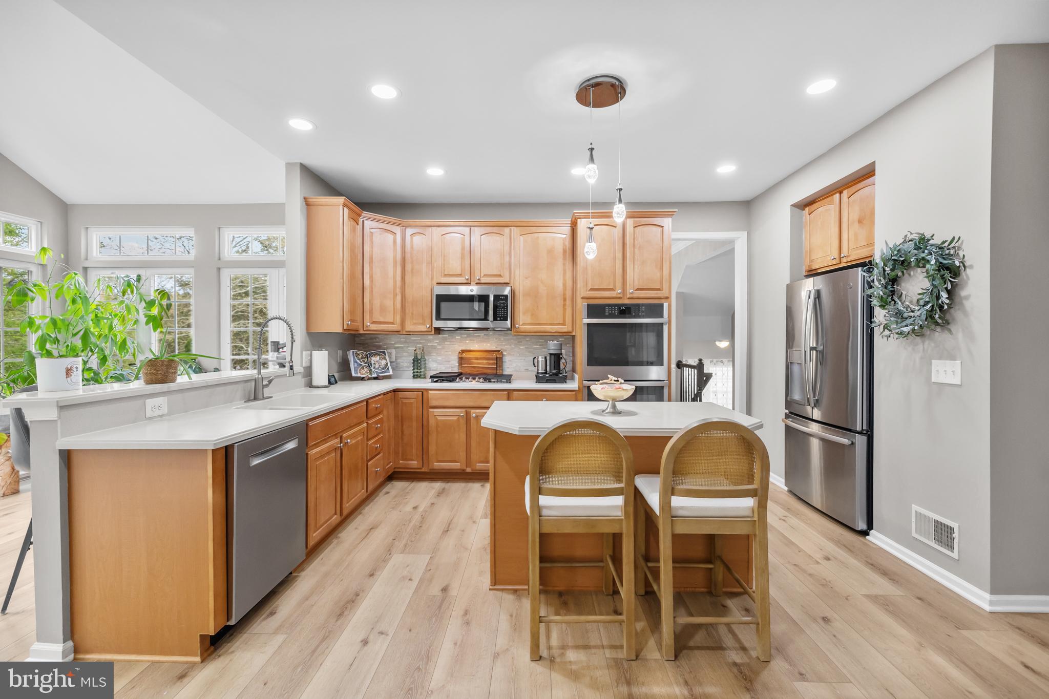 14189 Clatterbuck Loop Gainesville, VA 20155 - Photo 9 of 69