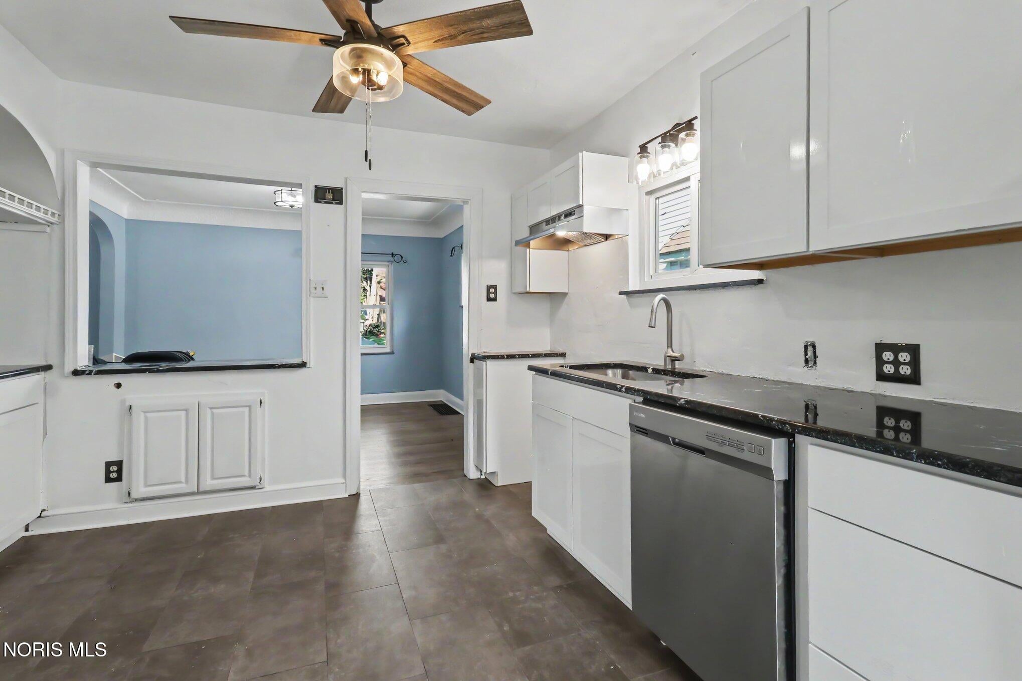 3940 Maxwell Road Toledo, OH 43613 - Photo 9 of 21 Gallery Image 9