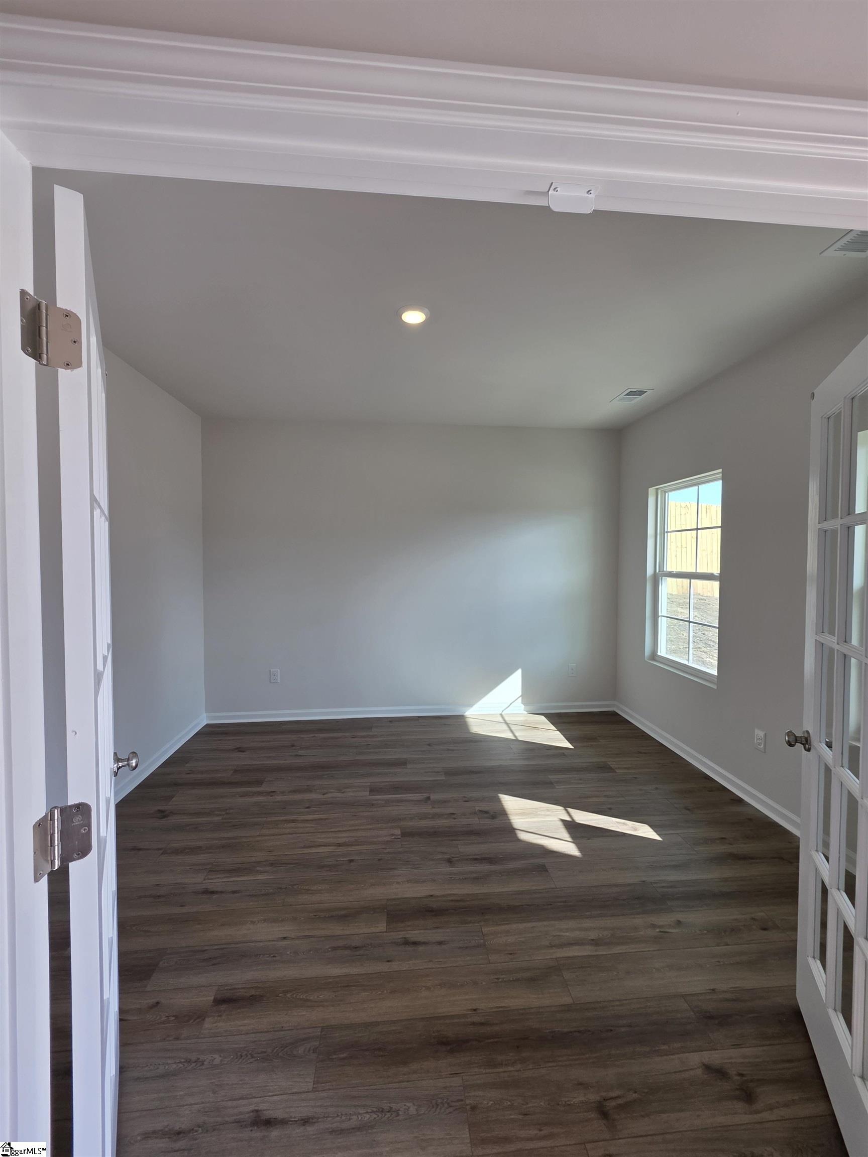 402 Dodger Avenue Chesnee, SC 29323 - Photo 5 of 46