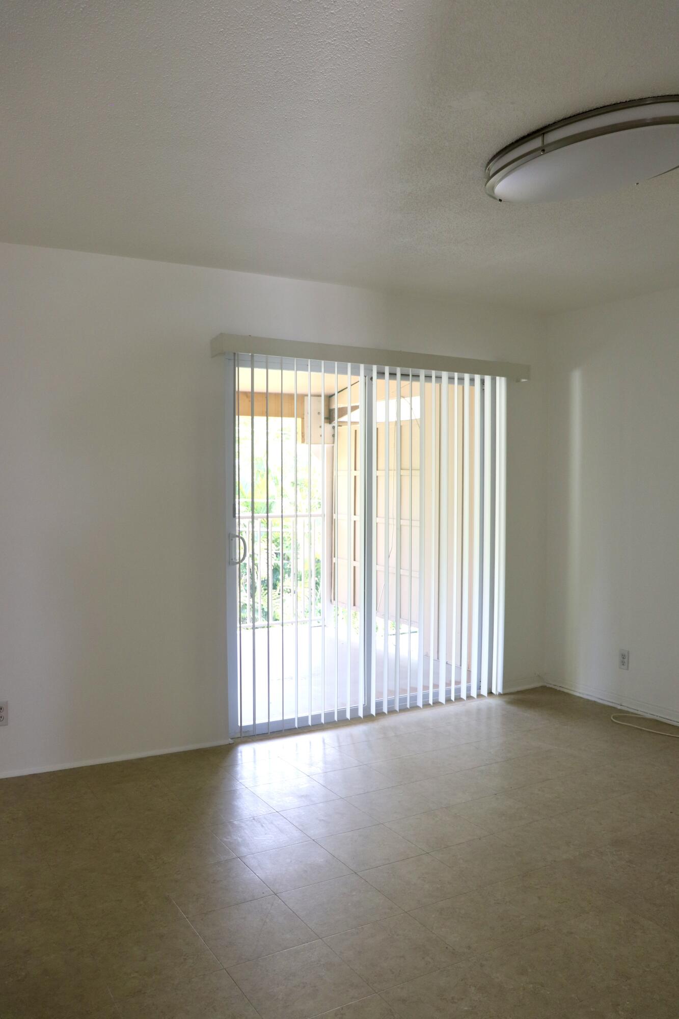 482 Southwest 9th Street, Unit 18 Boca Raton, FL 33432 - Photo 12 of 13 IMG_8087