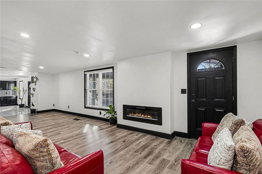 166 Evans Road Griffin, GA 30223 - Photo 2 of 34