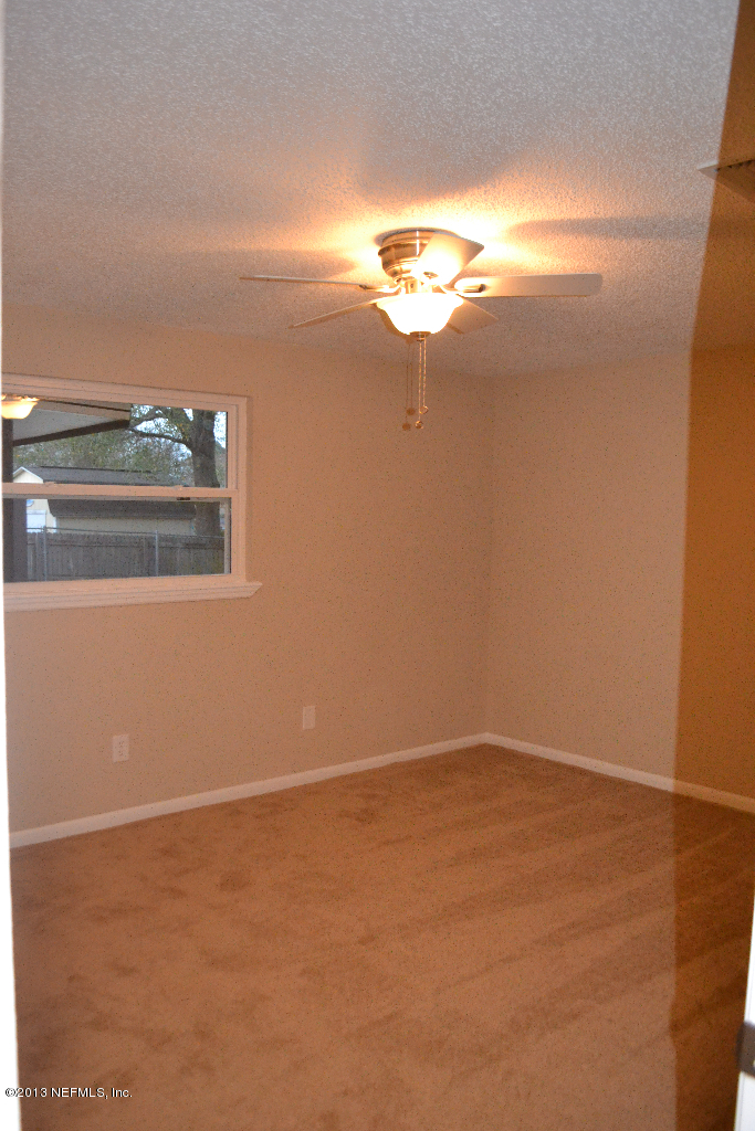 8616 Hammondwood Road South Jacksonville, FL 32221 - Photo 13 of 22 DSC_0468