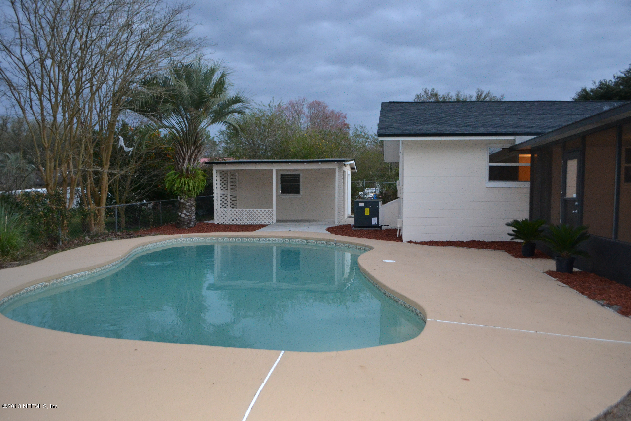 8616 Hammondwood Road South Jacksonville, FL 32221 - Photo 17 of 22 DSC_0485