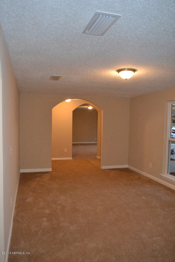 8616 Hammondwood Road South Jacksonville, FL 32221 - Photo 6 of 22 DSC_0481