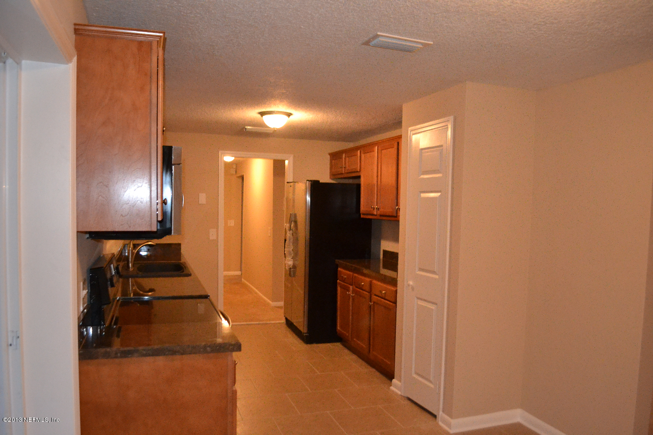 8616 Hammondwood Road South Jacksonville, FL 32221 - Photo 10 of 22 DSC_0479