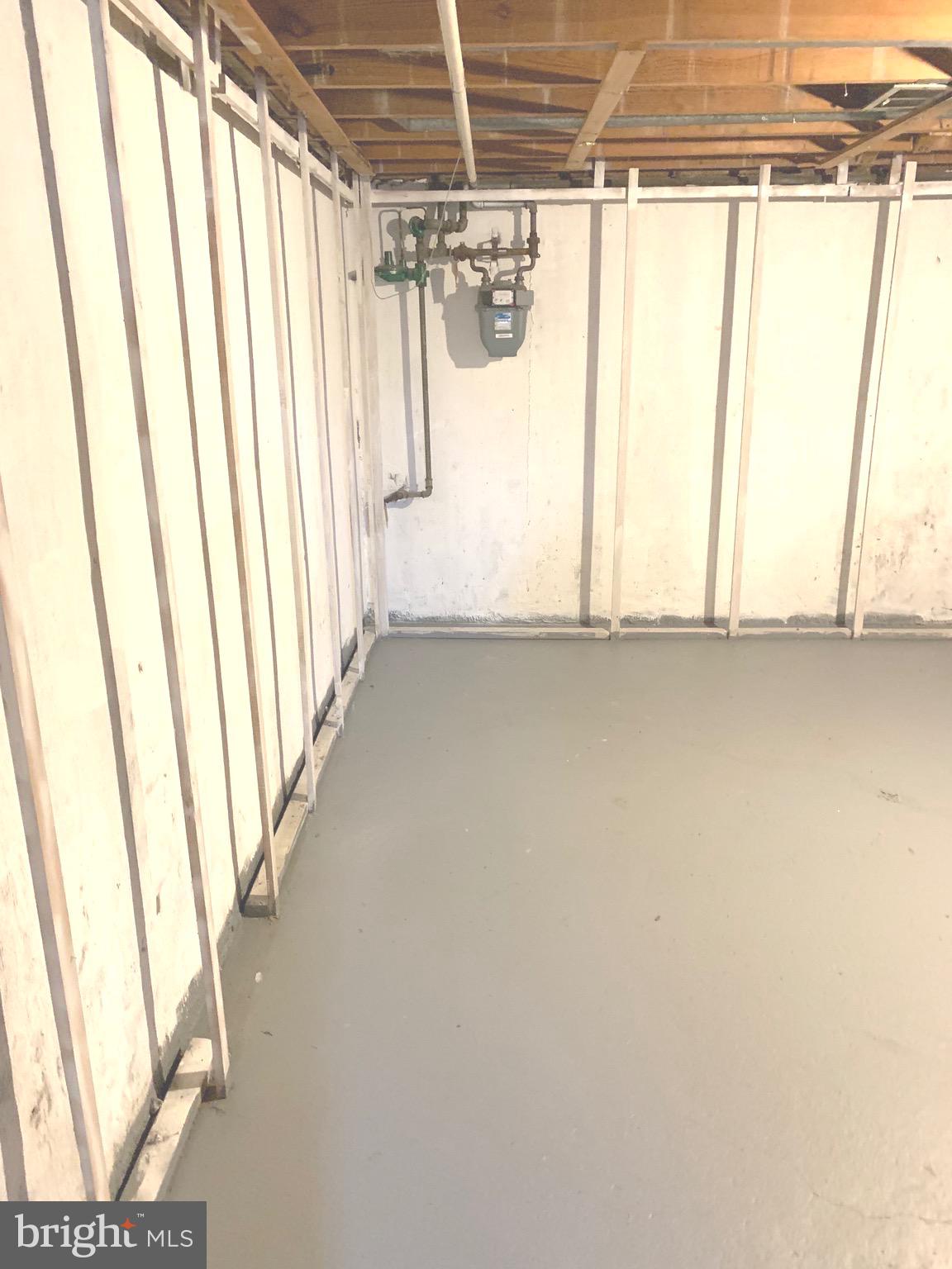 2126 Koko Lane Baltimore, MD 21216 - Photo 33 of 44 Basement