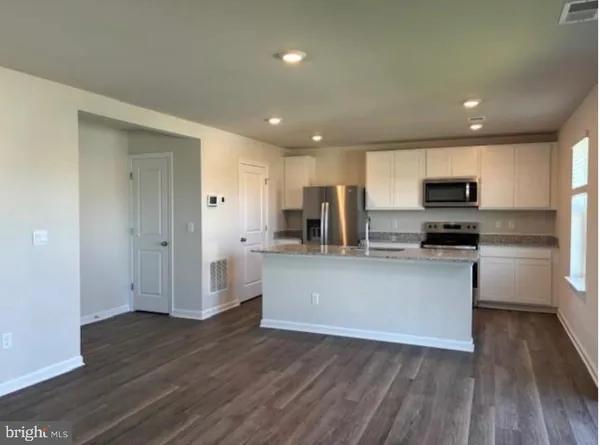 $2,495 | 108 Hemphill Street, Stephens City, VA 22655