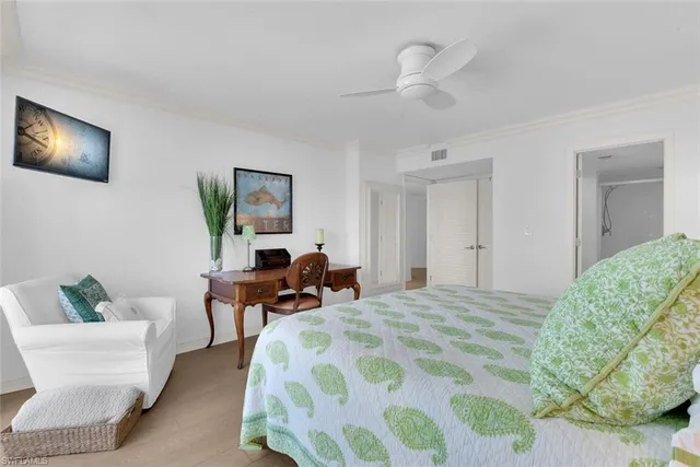 $11,000 | 4901 Gulf Shore Boulevard North, Unit 201, Naples, FL 34103