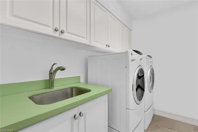 $11,000 | 4901 Gulf Shore Boulevard North, Unit 201, Naples, FL 34103