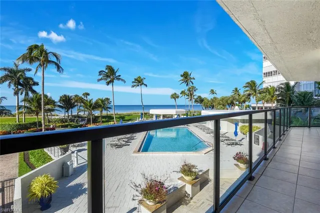 $11,000 | 4901 Gulf Shore Boulevard North, Unit 201, Naples, FL 34103