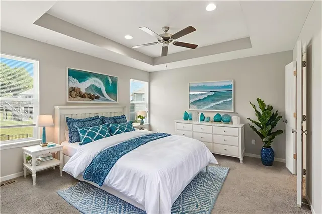 $301,000 | 21718 Southcreek Court, Peculiar, MO 64078