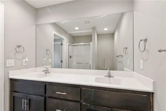 $301,000 | 21718 Southcreek Court, Peculiar, MO 64078