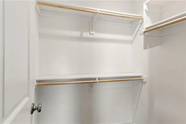 $301,000 | 21718 Southcreek Court, Peculiar, MO 64078