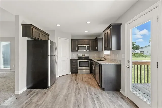 $301,000 | 21718 Southcreek Court, Peculiar, MO 64078