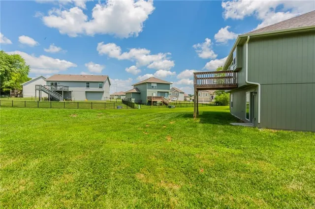 $301,000 | 21718 Southcreek Court, Peculiar, MO 64078