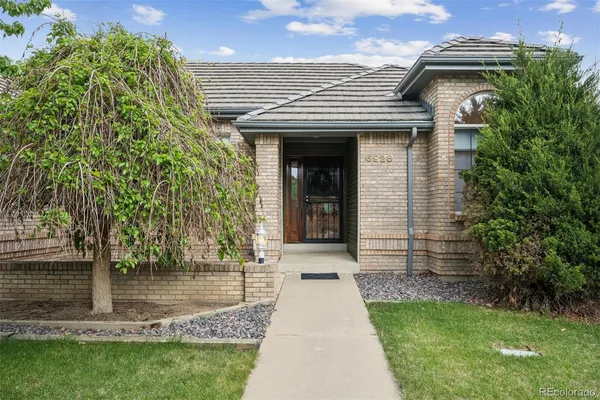 $800,000 | 6928 Iris Street, Arvada, CO 80004
