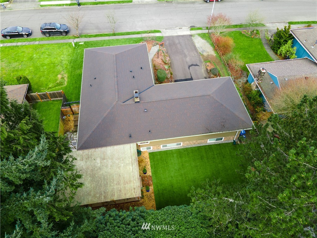 10617 Northeast 197th Street Bothell, WA 98011 - Photo 31 of 32