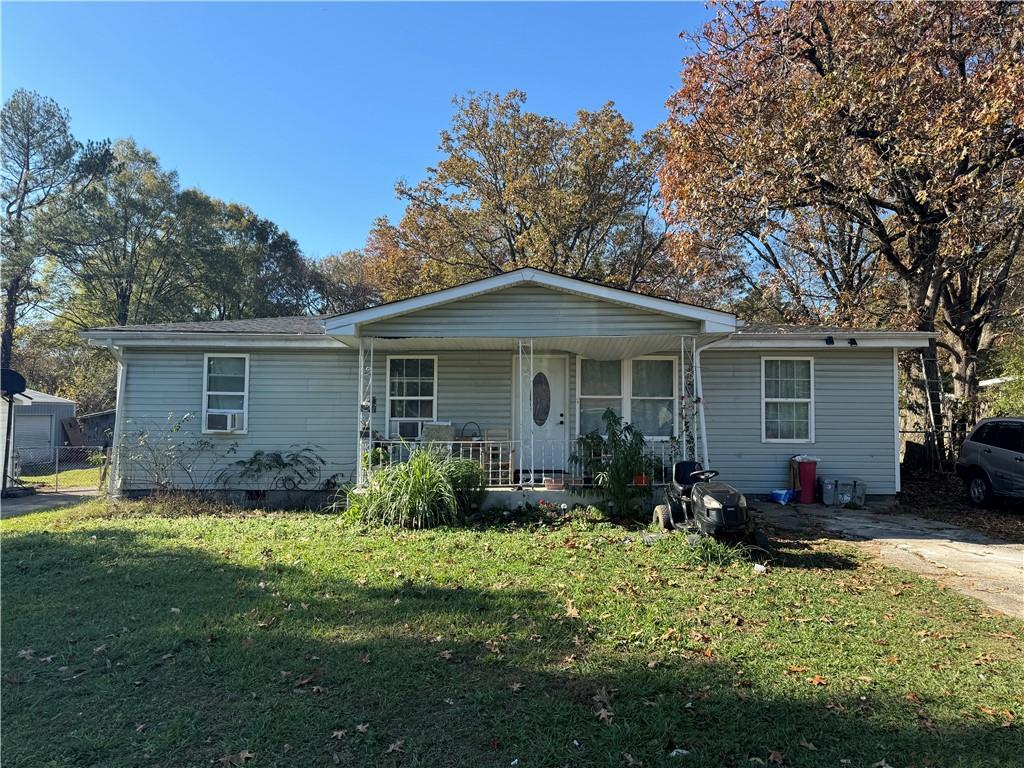 13 Betty Kay Avenue Rome, GA 30165 - Photo 1 of 1 a front view of house with yard and green space