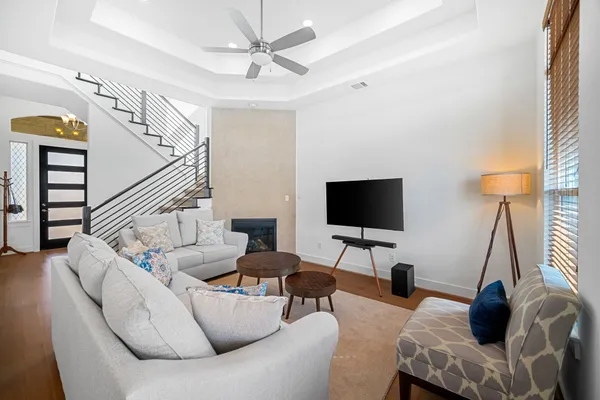 $3,100 | 303 Cartwheel Bend, Austin, TX 78738