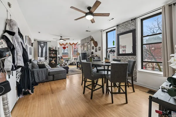 $1,325,000 | 2912 North Milwaukee Avenue, Chicago, IL 60618