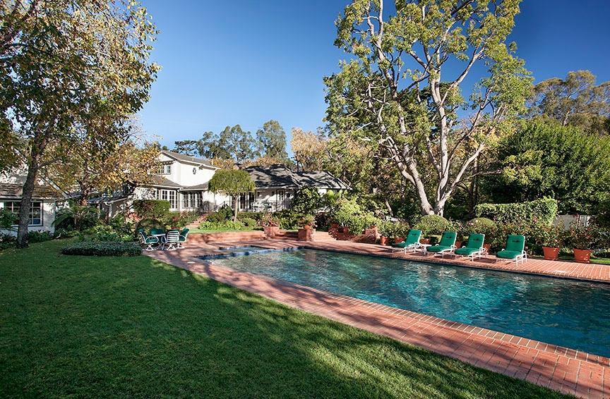 396 Hot Springs Road Montecito, CA 93108 - Photo 13 of 17 a view of a park with large trees