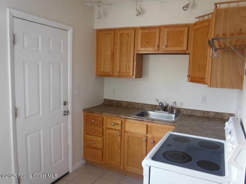 145 Rita Boulevard Melbourne Beach, FL 32951 - Photo 4 of 8 145 Rita (2)