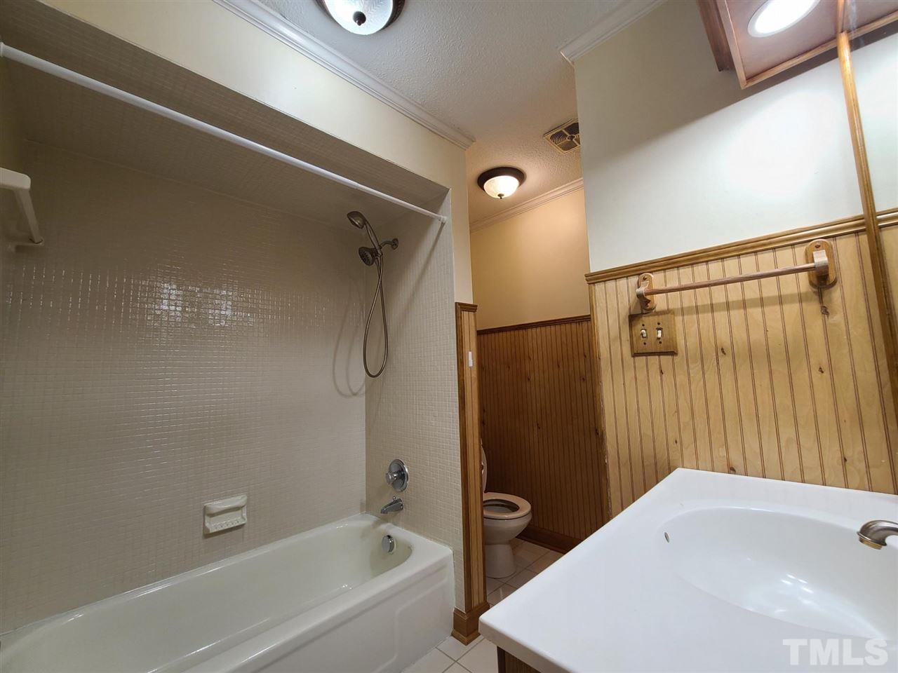 6535 New Market Way, Unit END Raleigh, NC 27615 - Photo 18 of 20