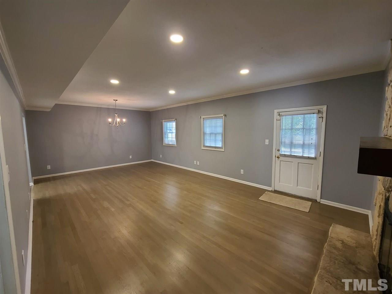 6535 New Market Way, Unit END Raleigh, NC 27615 - Photo 4 of 20