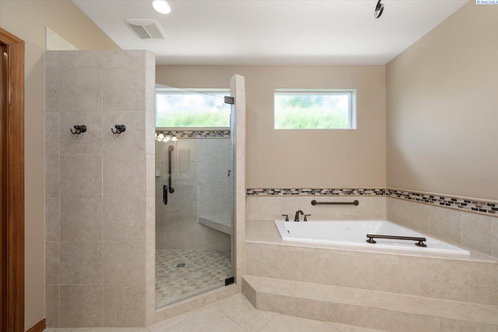 326 Rachel Road Kennewick, WA 99338 - Photo 34 of 50 Gallery Image 34